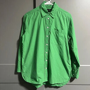 Banana Republic Petite Long Sleeve Button Up Curve Hem Shirt Green XSP